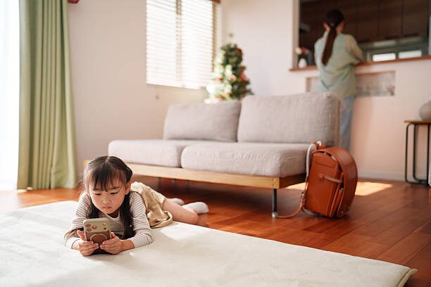 できたことを喜ぶ親子